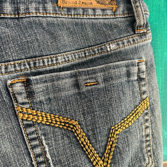 Volcom Blue Jean Shorts with Distressed Hem size 1 - Picture 6 of 16